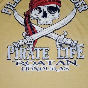 PILLAGE and Plunder size L l LIFE"Roatan Honduras t-shirt